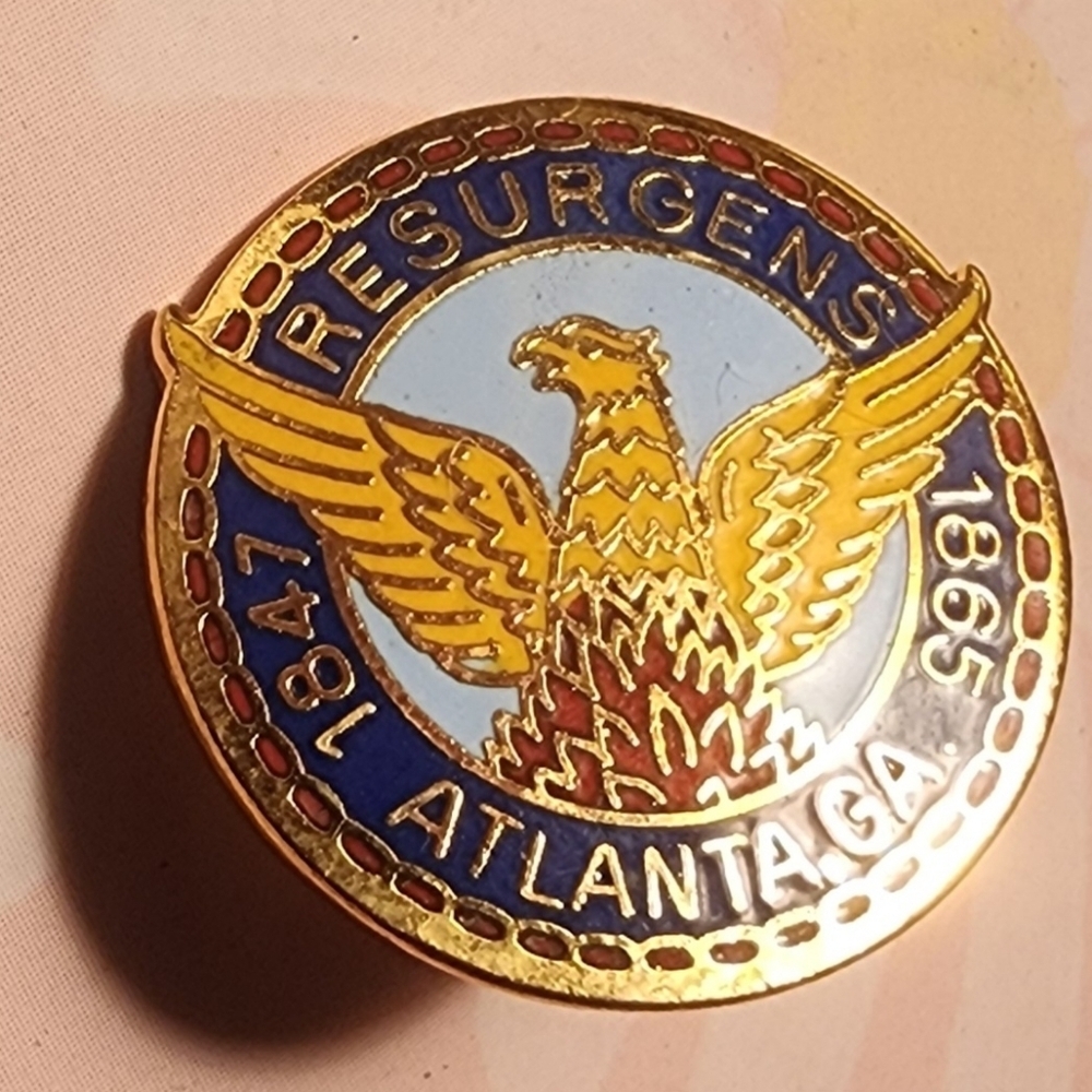 Collectible Official Seal of the City of Atlanta Georgia Lapel Shirt Pin. Great - Picture 6 of 8
